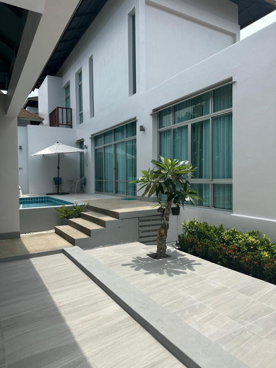Holiday Pool Villa Na Chom Thian Esterno foto